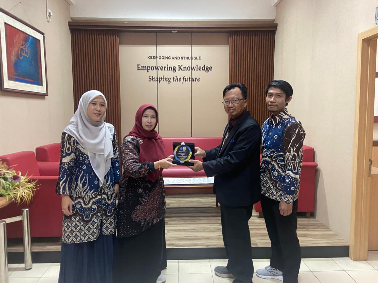 Prodi PIAUD melakukan kunjungan benchmarking ke Program Studi PIAUD Universitas Islam Negeri (UIN) Sunan Kalijaga Yogyakarta